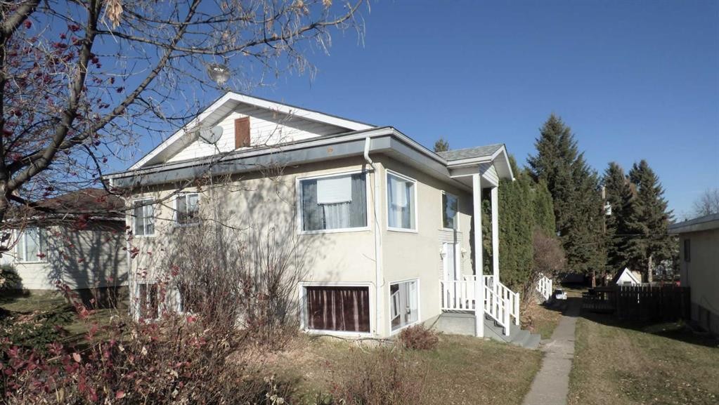 10322 104 Avenue, Lac La Biche, AB - Outdoor