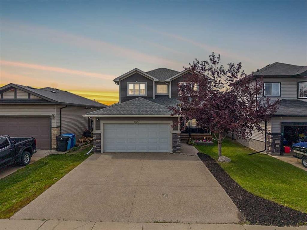 521 Walnut Crescent, Fort Mcmurray, AB - Outdoor