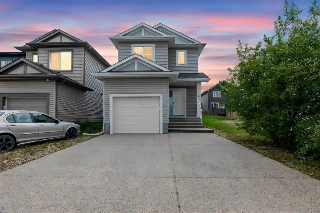 154 Athabasca Crescent, Fort Mcmurray, AB - Outdoor With Facade