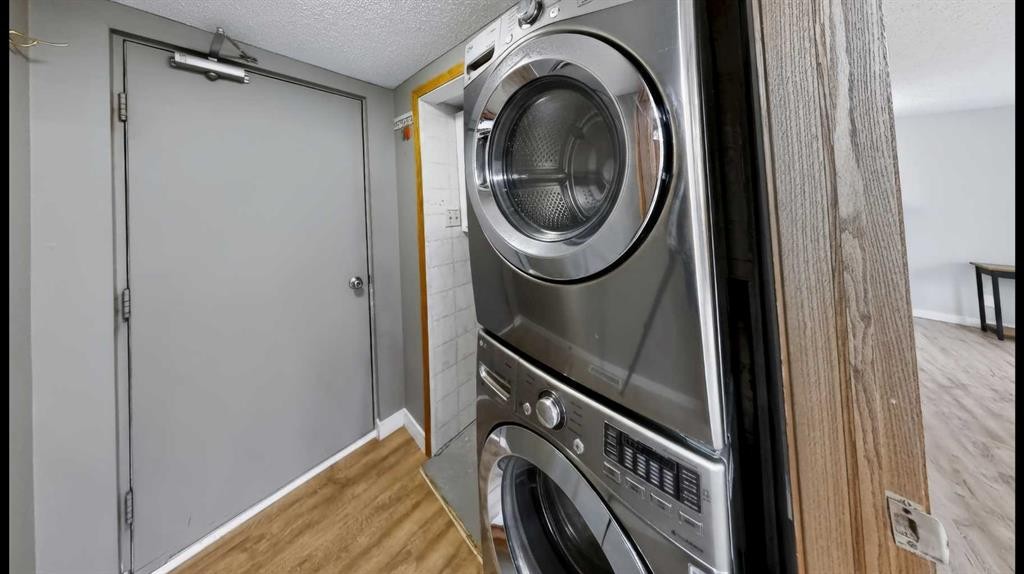 245 Bacon Place, Fort Mcmurray, AB - Indoor Photo Showing Laundry Room
