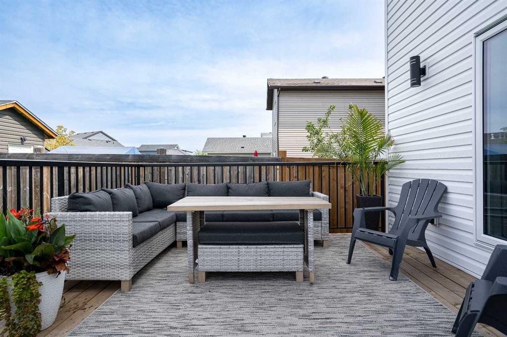 123 Athabasca Crescent, Fort Mcmurray, AB - Outdoor With Deck Patio Veranda With Exterior