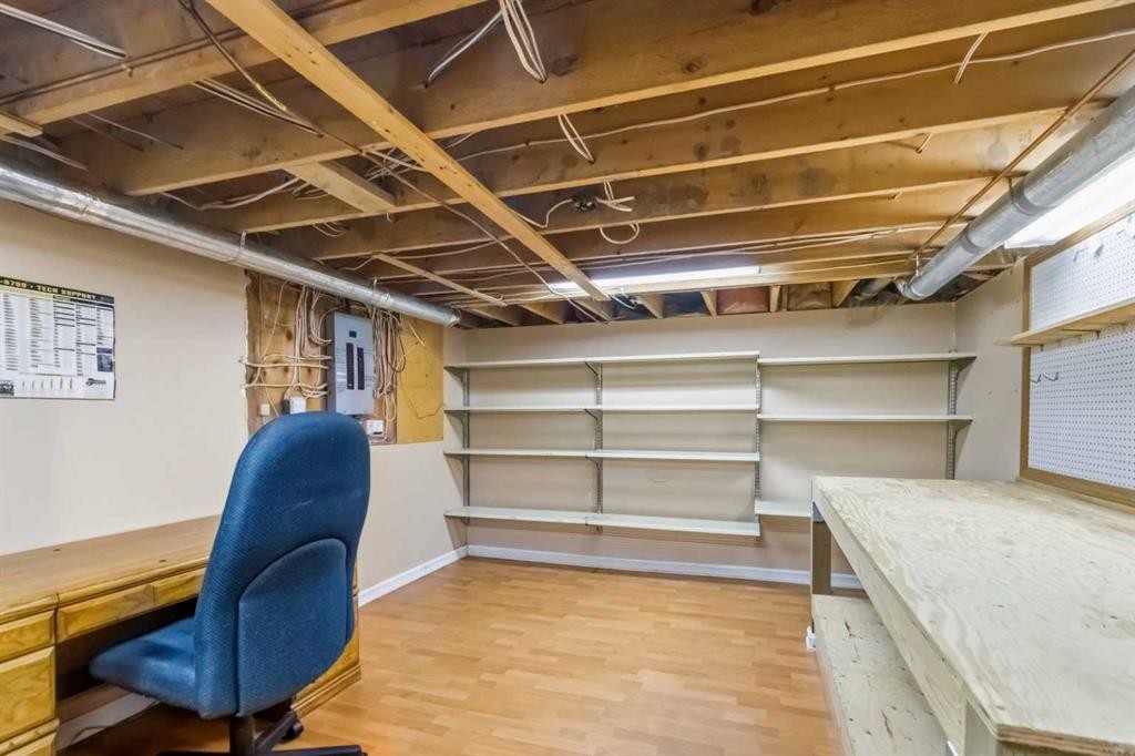 125 Oaks Crescent, Fort Mcmurray, AB - Indoor Photo Showing Basement