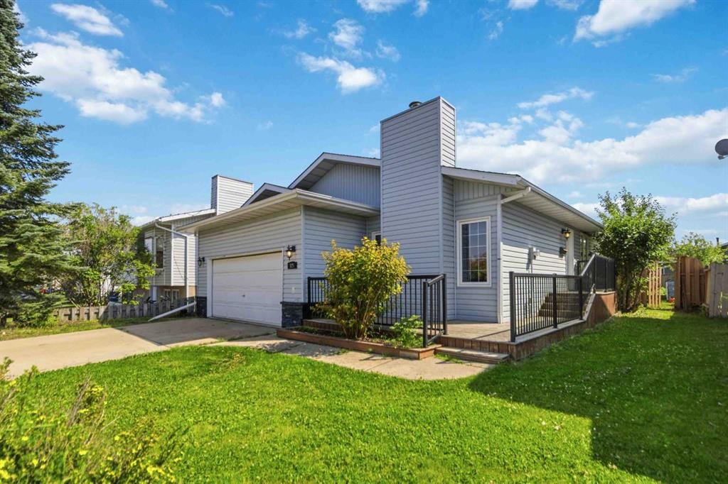 125 Oaks Crescent, Fort Mcmurray, AB - Outdoor