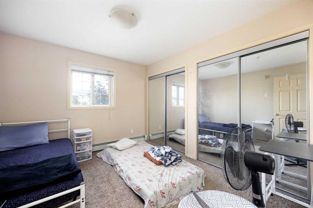 2302-200 Lougheed Drive, Fort Mcmurray, AB - Indoor Photo Showing Other Room