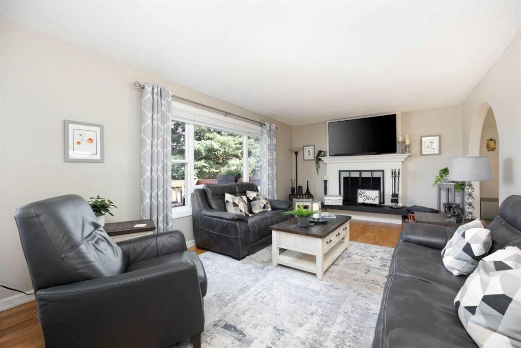 101 Thicket Drive, Fort Mcmurray, AB