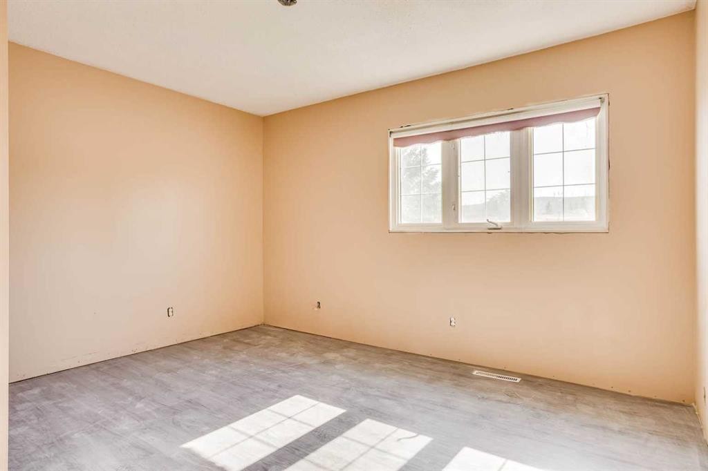 33 Poplar Crescent, Fort Mcmurray, AB
