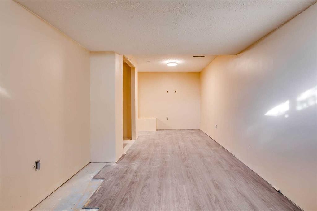 33 Poplar Crescent, Fort Mcmurray, AB