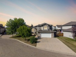 143 Pew Lane Fort Mcmurray, AB T9K 0A8