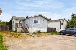 145 Greenwich Lane Fort Mcmurray, AB T9K 3Y9