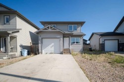 129 Airmont Court Fort Mcmurray, AB T9J 1G1