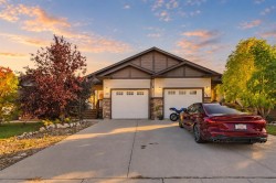 120 Hawthorn Way Fort Mcmurray, AB T9K 0N6