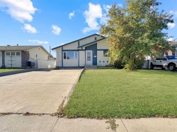 50 Moberly Crescent Fort Mcmurray, AB T9H 6G9