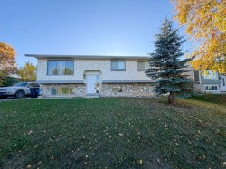113 Beaconwood Place Fort Mcmurray, AB T9H 2S9
