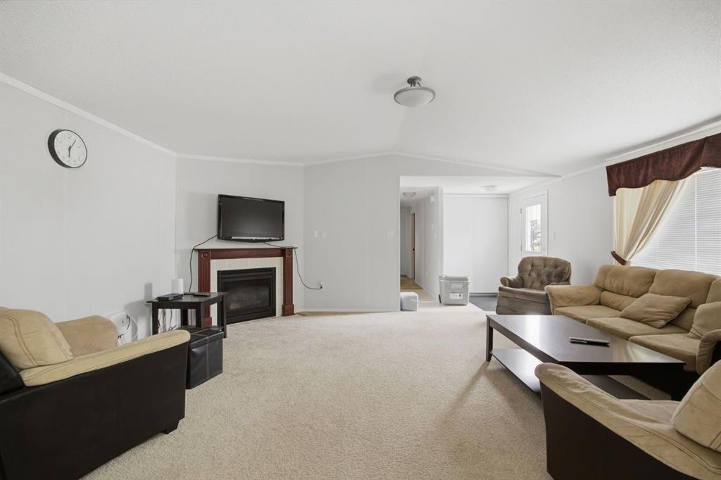 117 Elm Street, Fort Mcmurray, AB