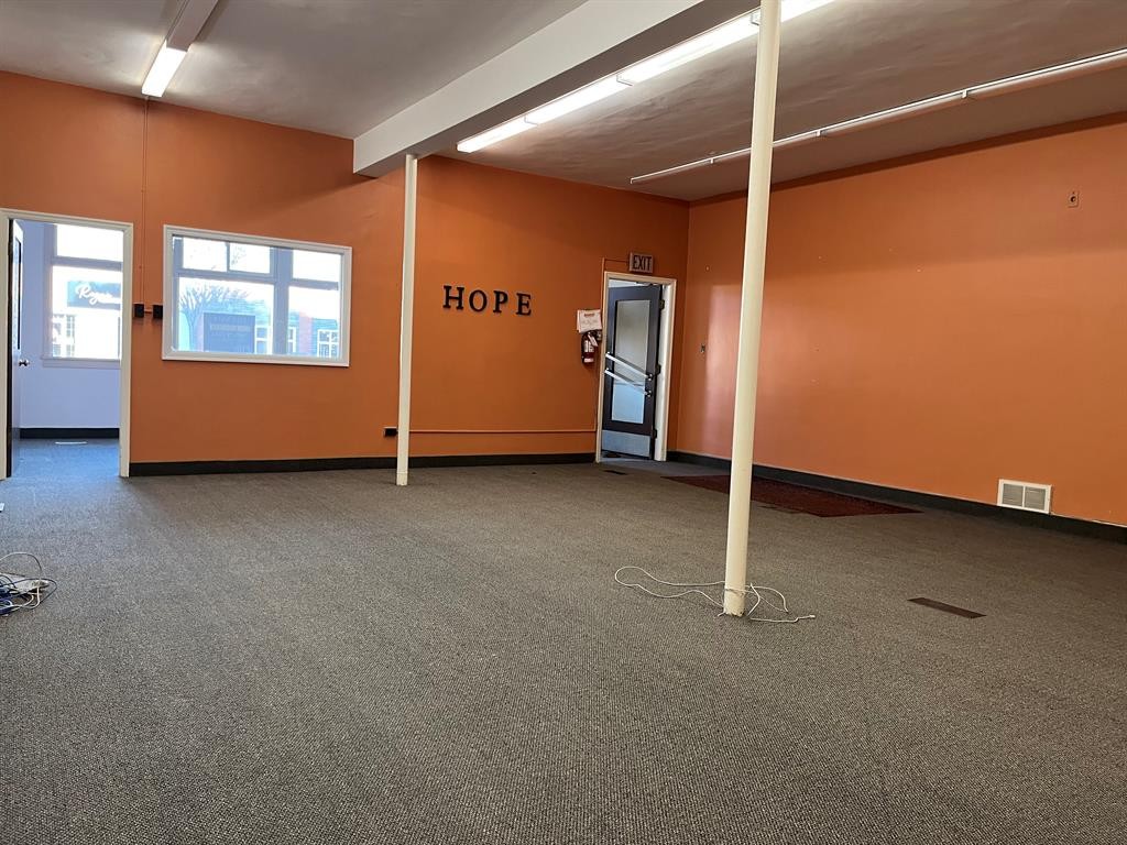 5005 50 Street, Killam, AB