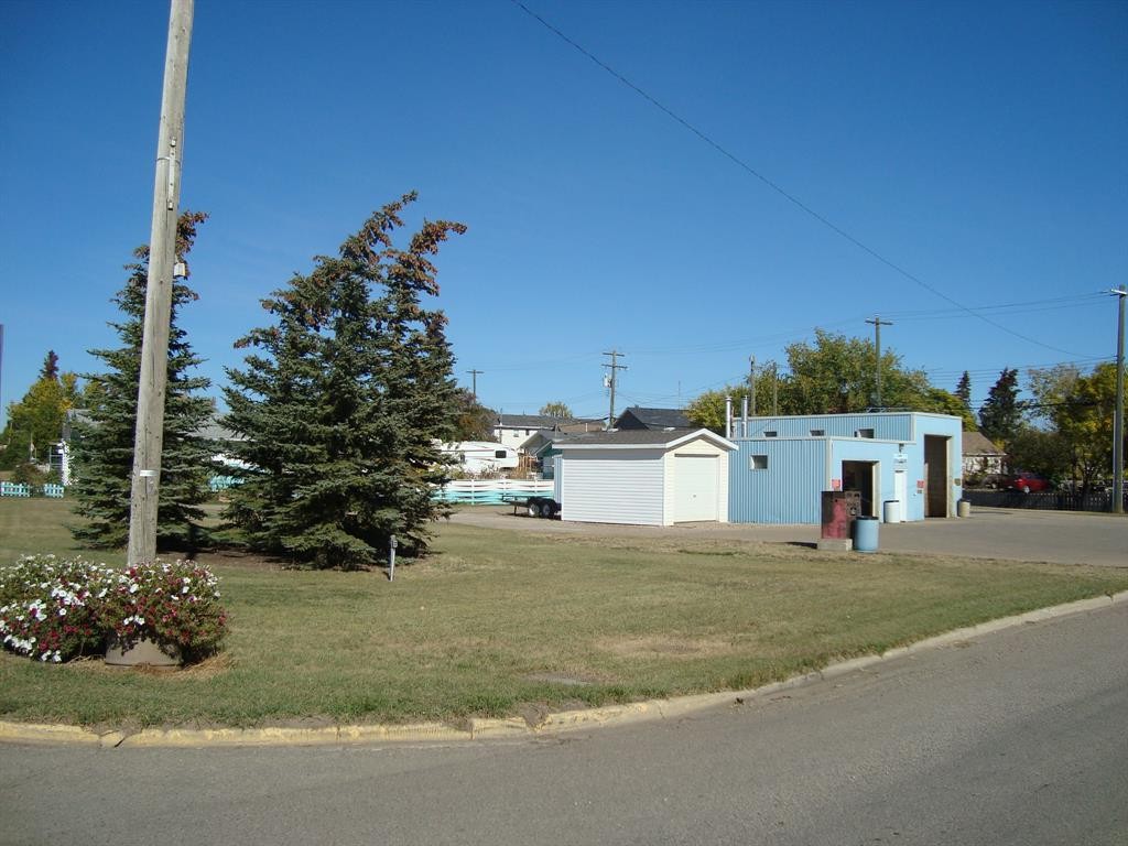 116 First Avenue, Trochu, AB