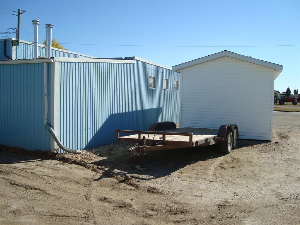 116 First Avenue, Trochu, AB