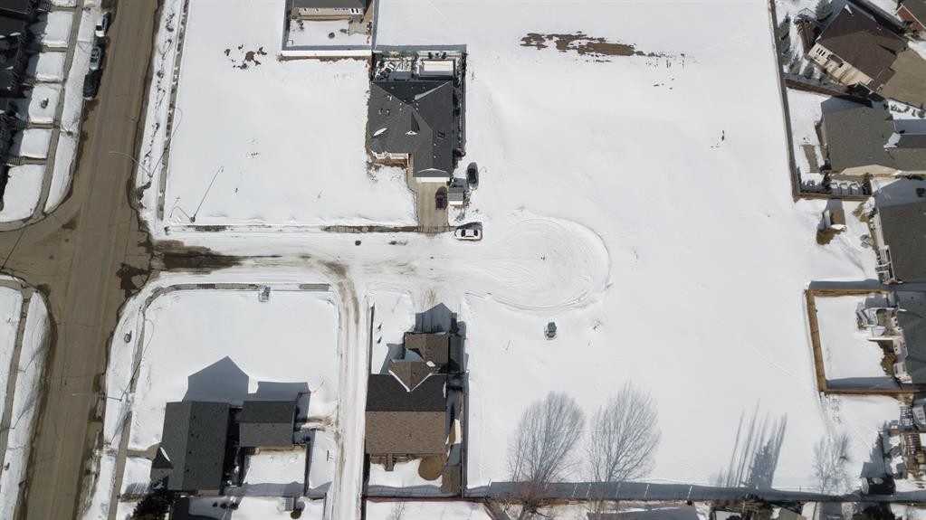 7204 44 Avenue Close, Camrose, AB