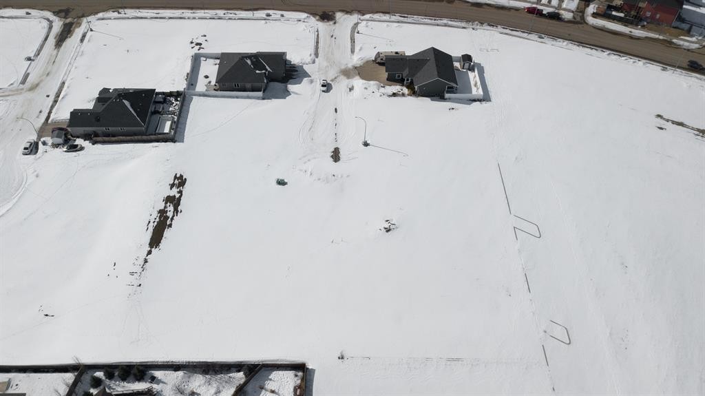 7207 44 A Avenue Close, Camrose, AB