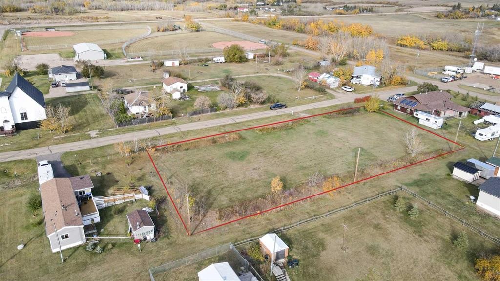 204 2Nd Street, Gadsby, AB