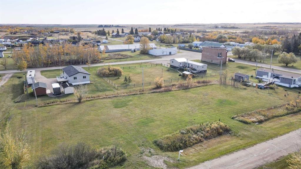 204 2Nd Street, Gadsby, AB