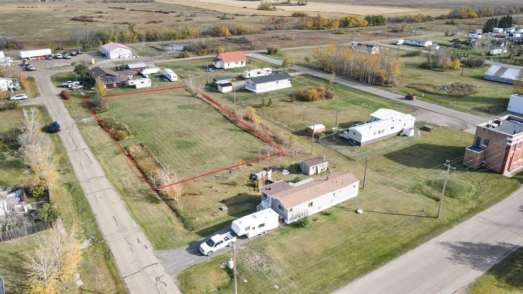 204 2Nd Street, Gadsby, AB