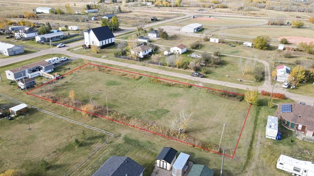204 2Nd Street, Gadsby, AB