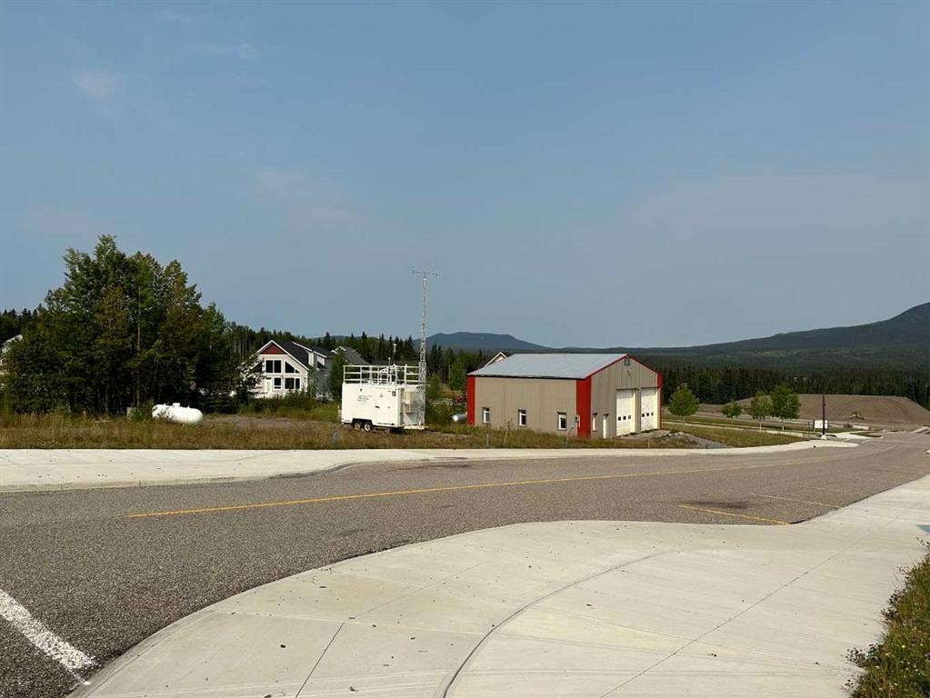 124 Centre Street, Nordegg, AB