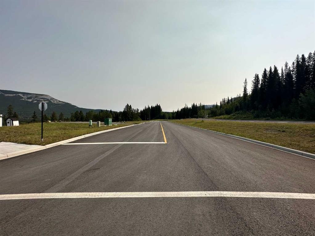 128 Centre Street, Nordegg, AB