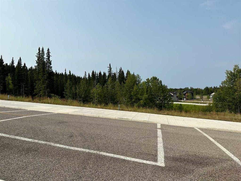 112 Centre Street, Nordegg, AB