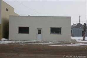 5035 50 Street, Hardisty, AB
