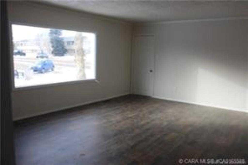 5035 50 Street, Hardisty, AB