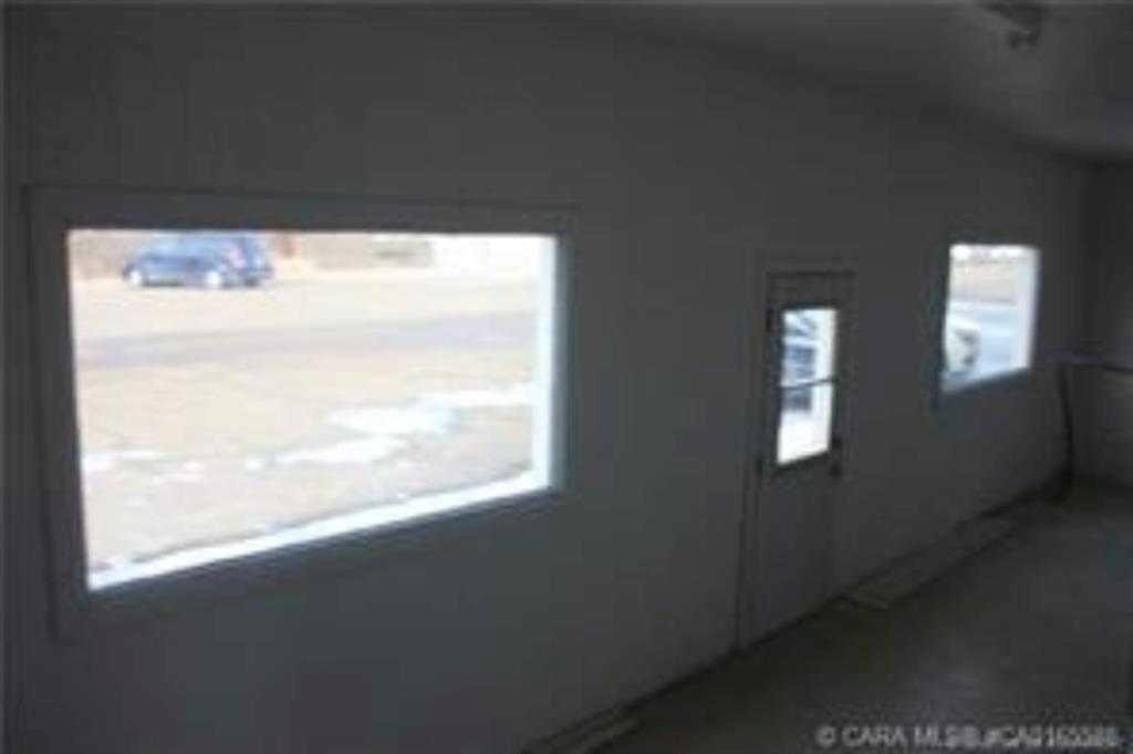 5035 50 Street, Hardisty, AB