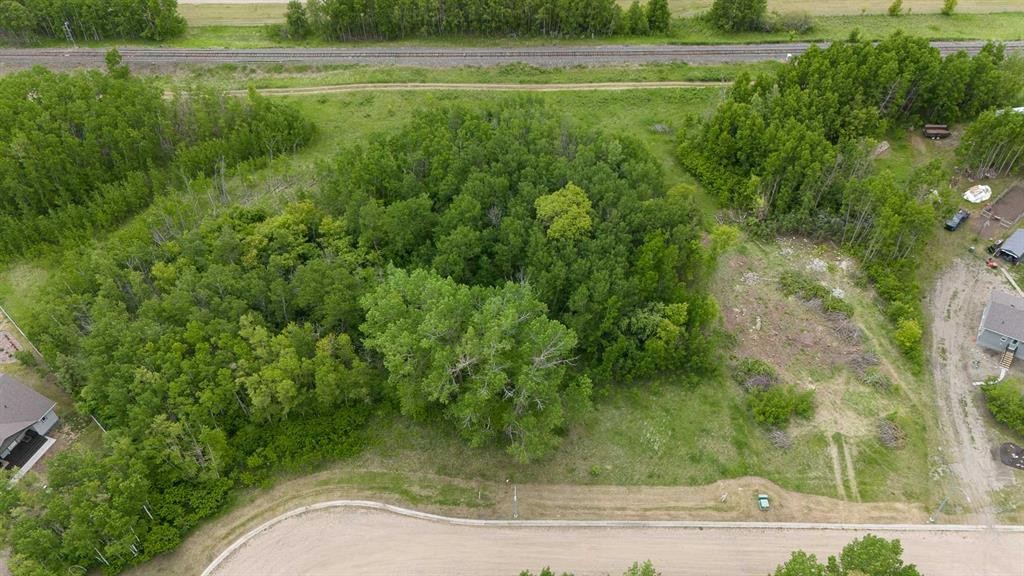 Lot 5 44 Avenue Close, Alix, AB