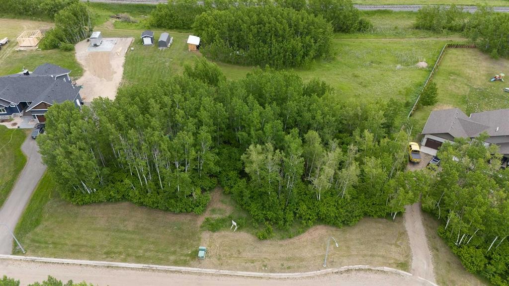 Lot 8 44 Avenue Close, Alix, AB