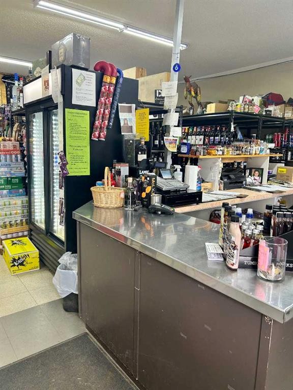 4802 49 Street, Hardisty, AB