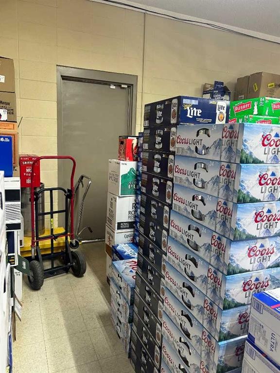 4802 49 Street, Hardisty, AB