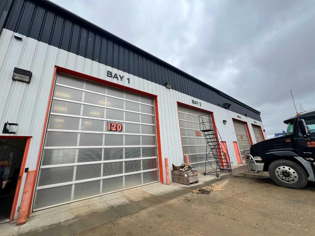 7915 Quinton Drive, Red Deer, AB