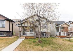 124 Vickers Close  Red Deer, AB T4C 0C8