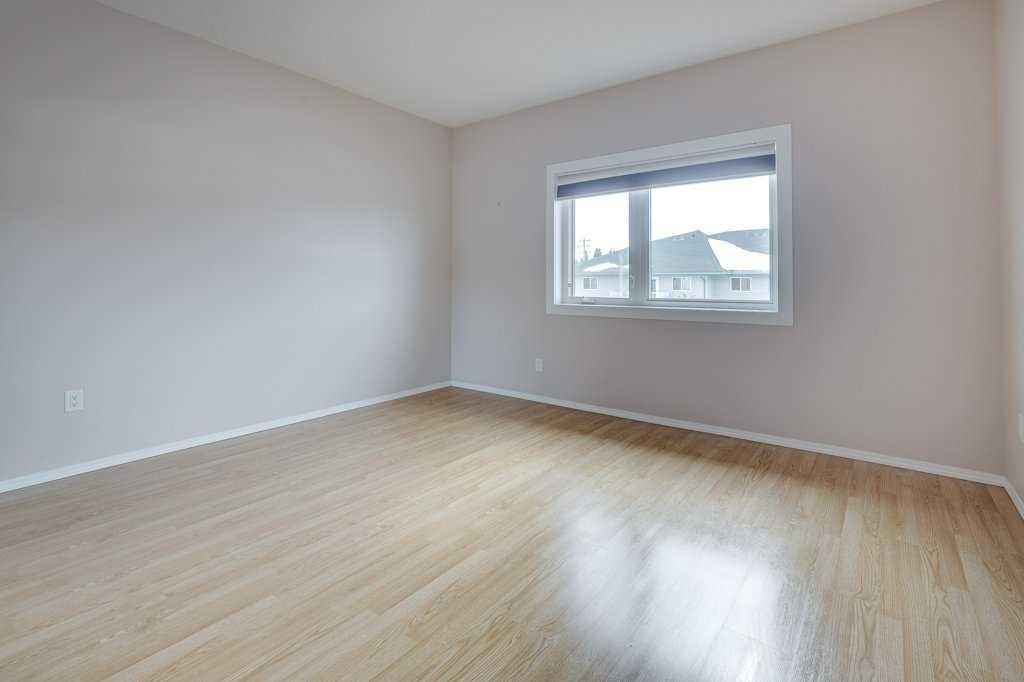 2-5414 51 Street, Rimbey, AB - Indoor Photo Showing Other Room
