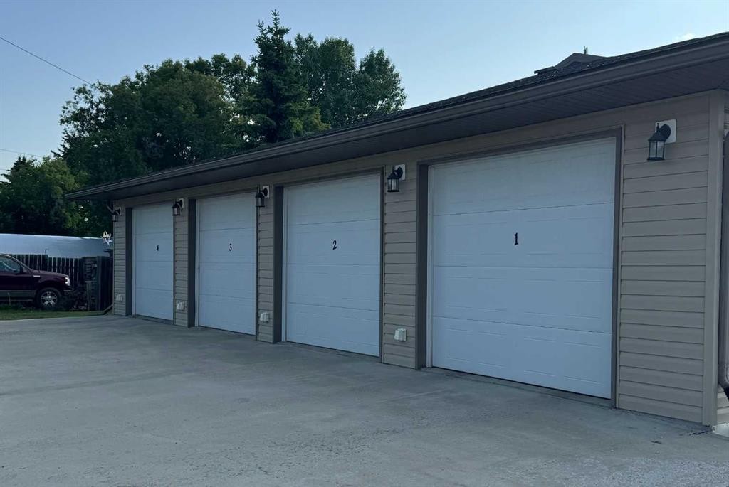 2-5414 51 Street, Rimbey, AB - Outdoor With Exterior