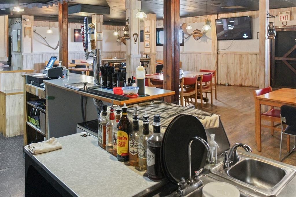 4919 50 Avenue, Czar, AB