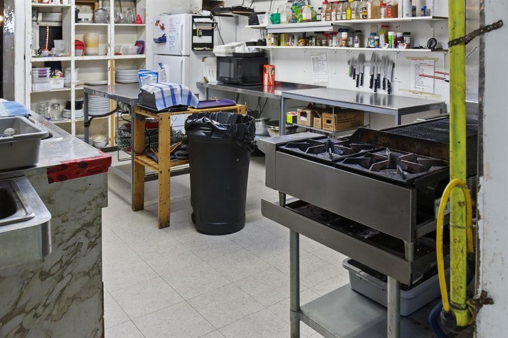 4919 50 Avenue, Czar, AB