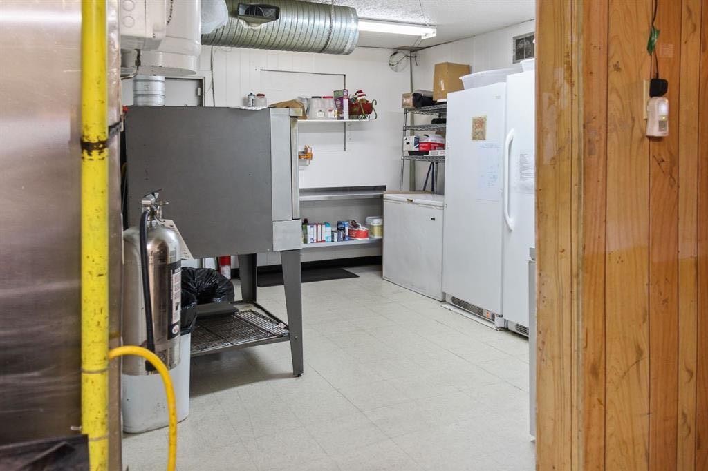 4919 50 Avenue, Czar, AB