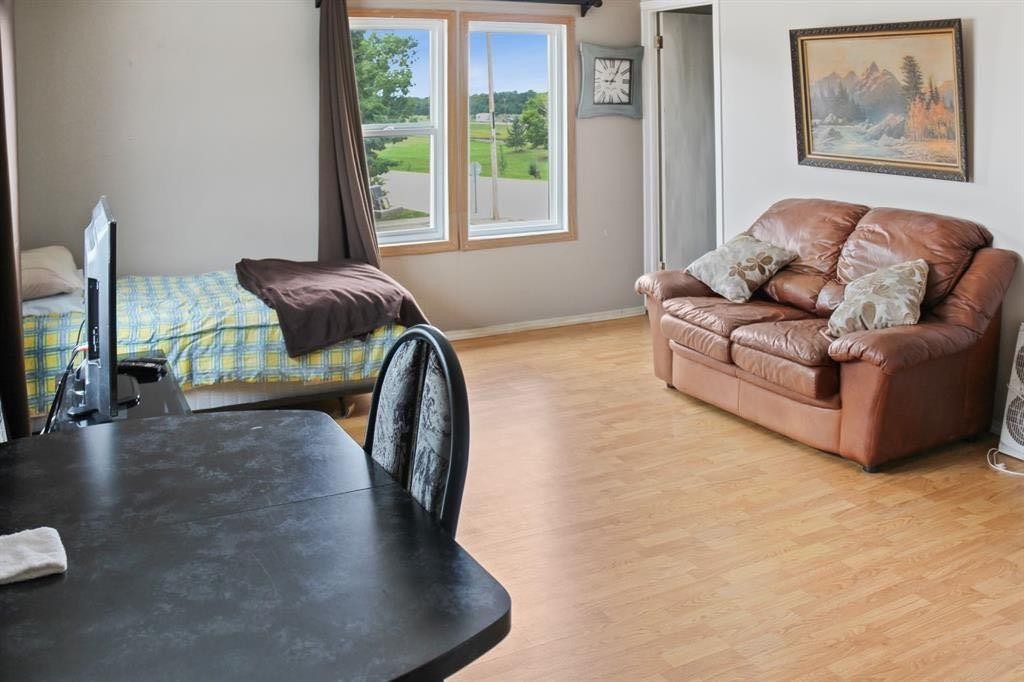 4919 50 Avenue, Czar, AB