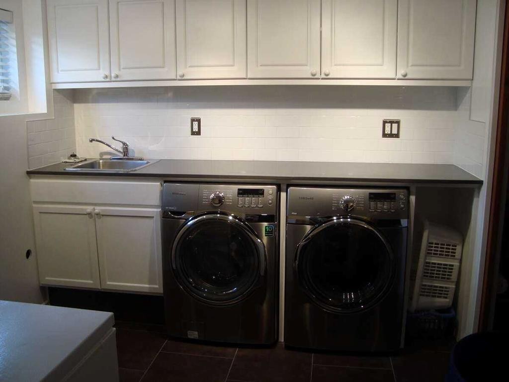 7215 5 Street Sw, Calgary, AB - Indoor Photo Showing Laundry Room