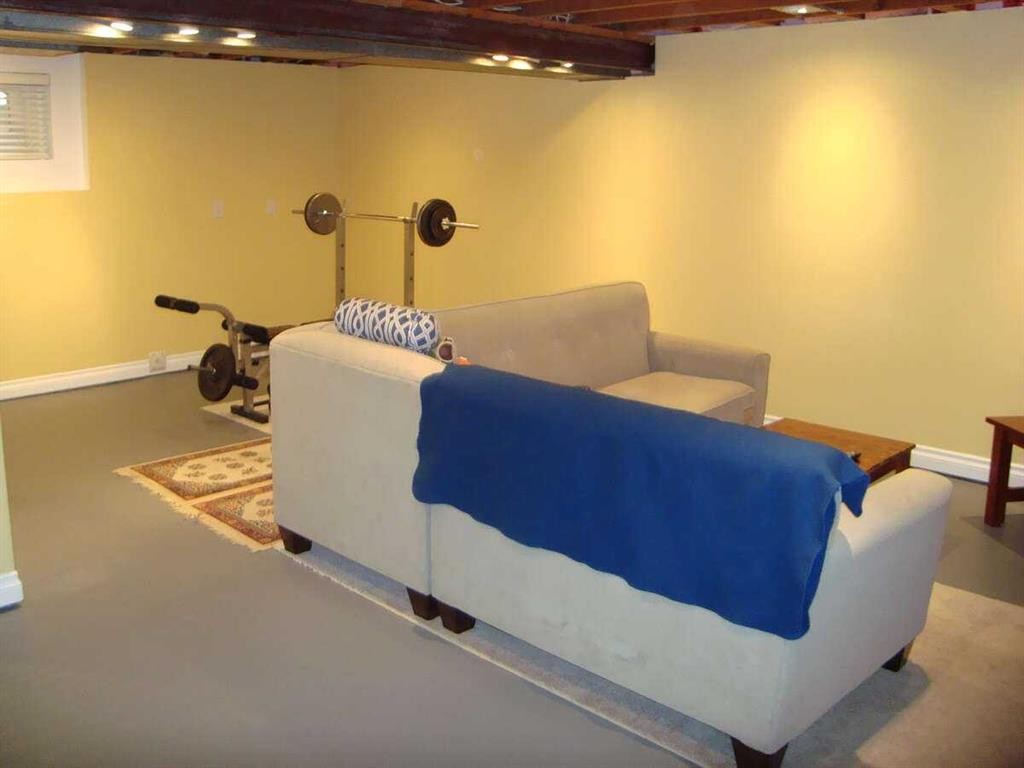 7215 5 Street Sw, Calgary, AB - Indoor