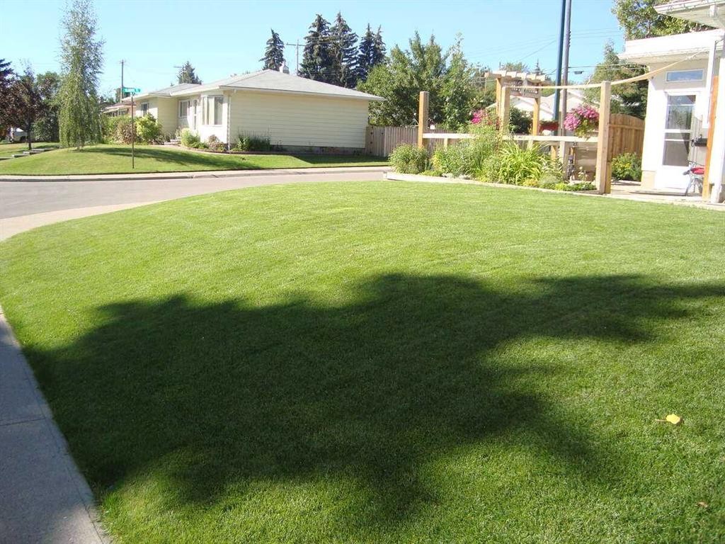 7215 5 Street Sw, Calgary, AB - Outdoor