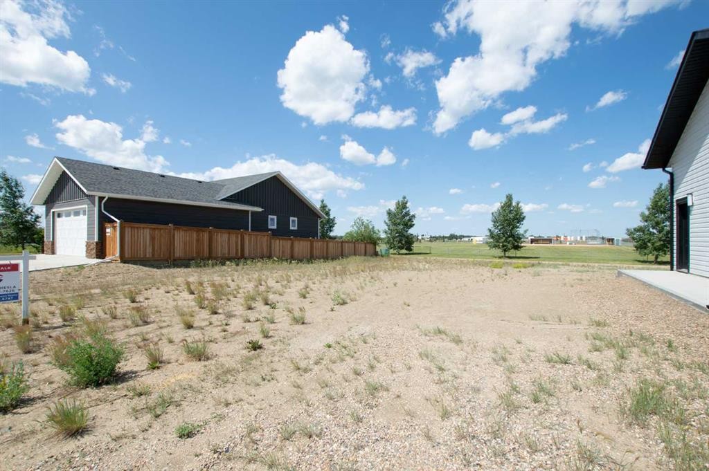 6926 Meadowview Drive, Stettler, AB