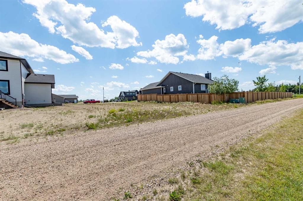 6926 Meadowview Drive, Stettler, AB